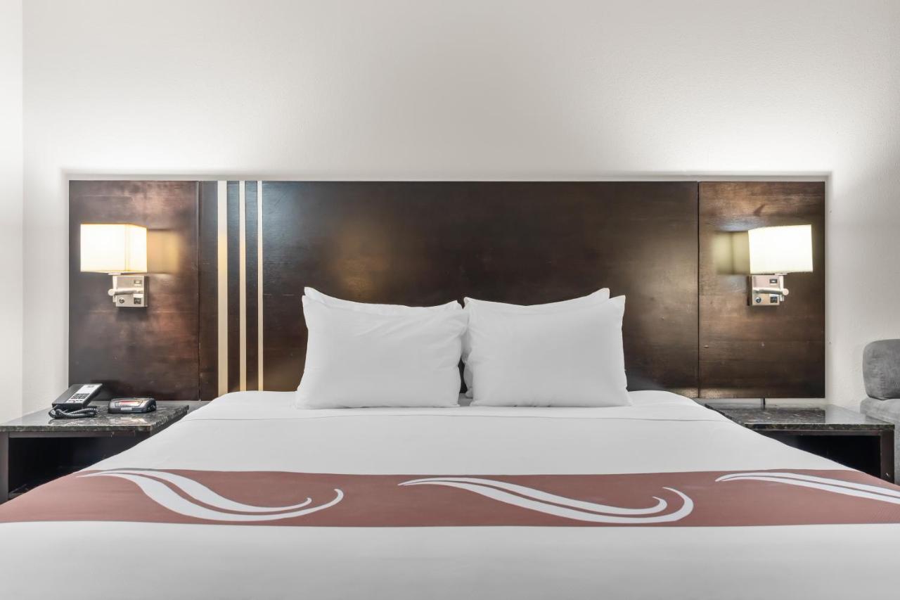 Quality Inn & Suites Mall Of America - Msp Airport Bloomington Luaran gambar