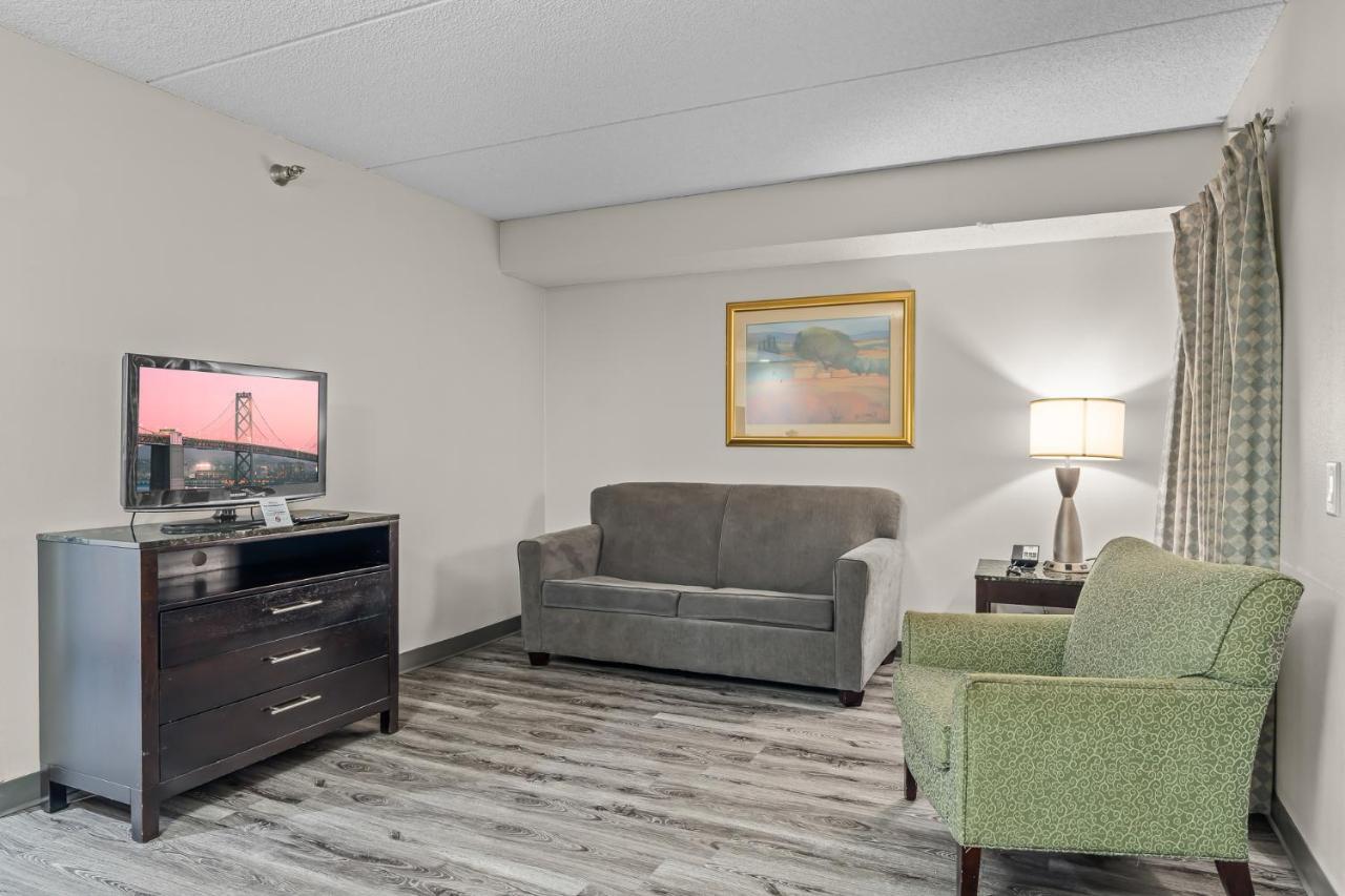 Quality Inn & Suites Mall Of America - Msp Airport Bloomington Luaran gambar