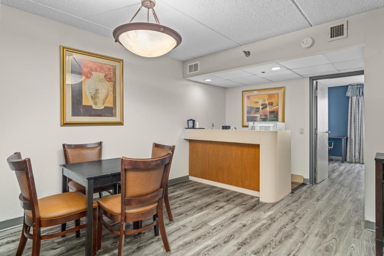 Quality Inn & Suites Mall Of America - Msp Airport Bloomington Luaran gambar