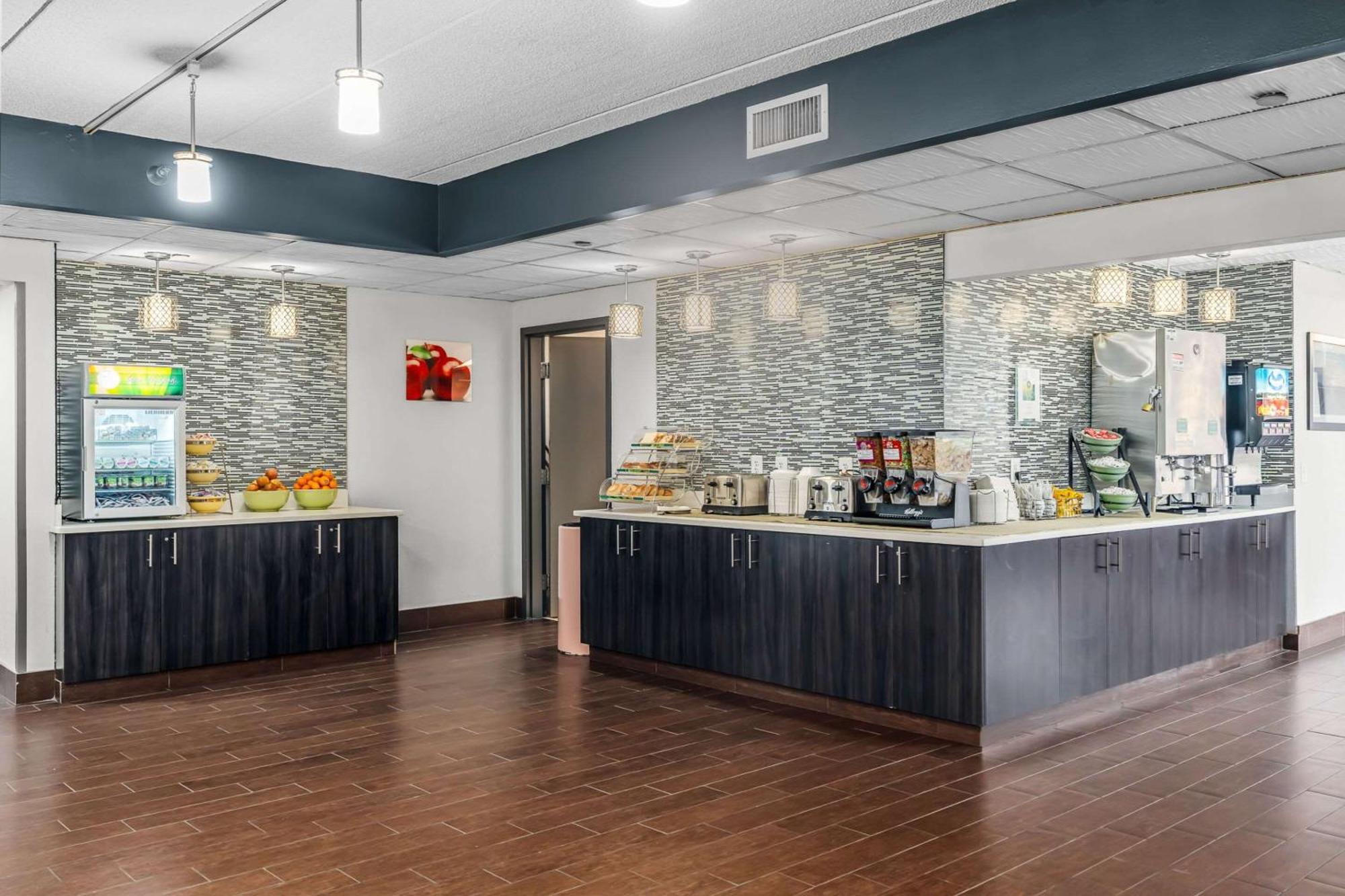 Quality Inn & Suites Mall Of America - Msp Airport Bloomington Luaran gambar