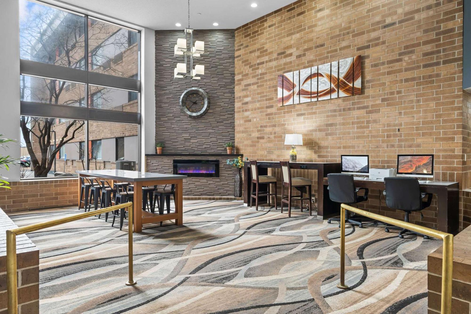 Quality Inn & Suites Mall Of America - Msp Airport Bloomington Luaran gambar