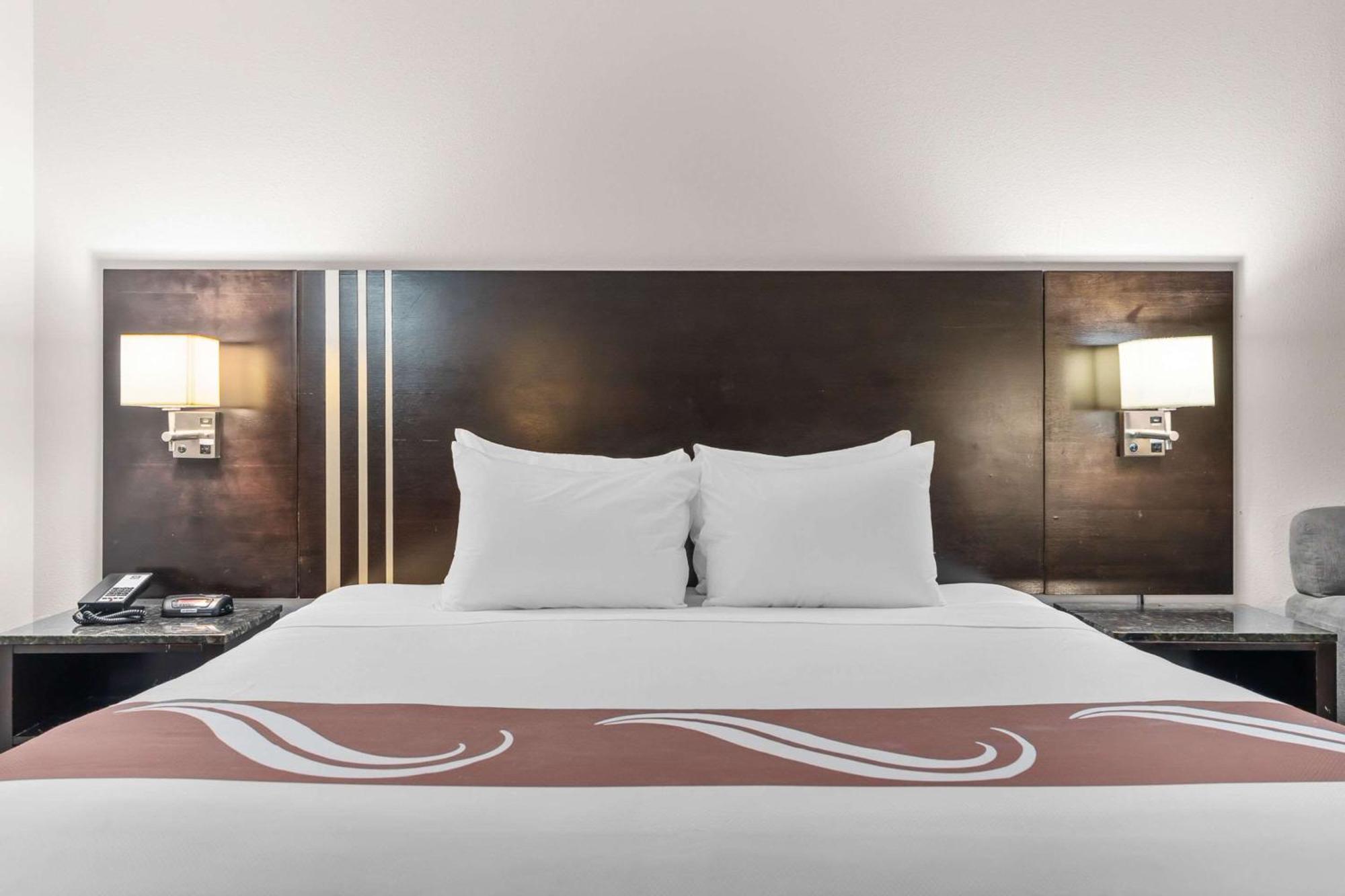 Quality Inn & Suites Mall Of America - Msp Airport Bloomington Luaran gambar