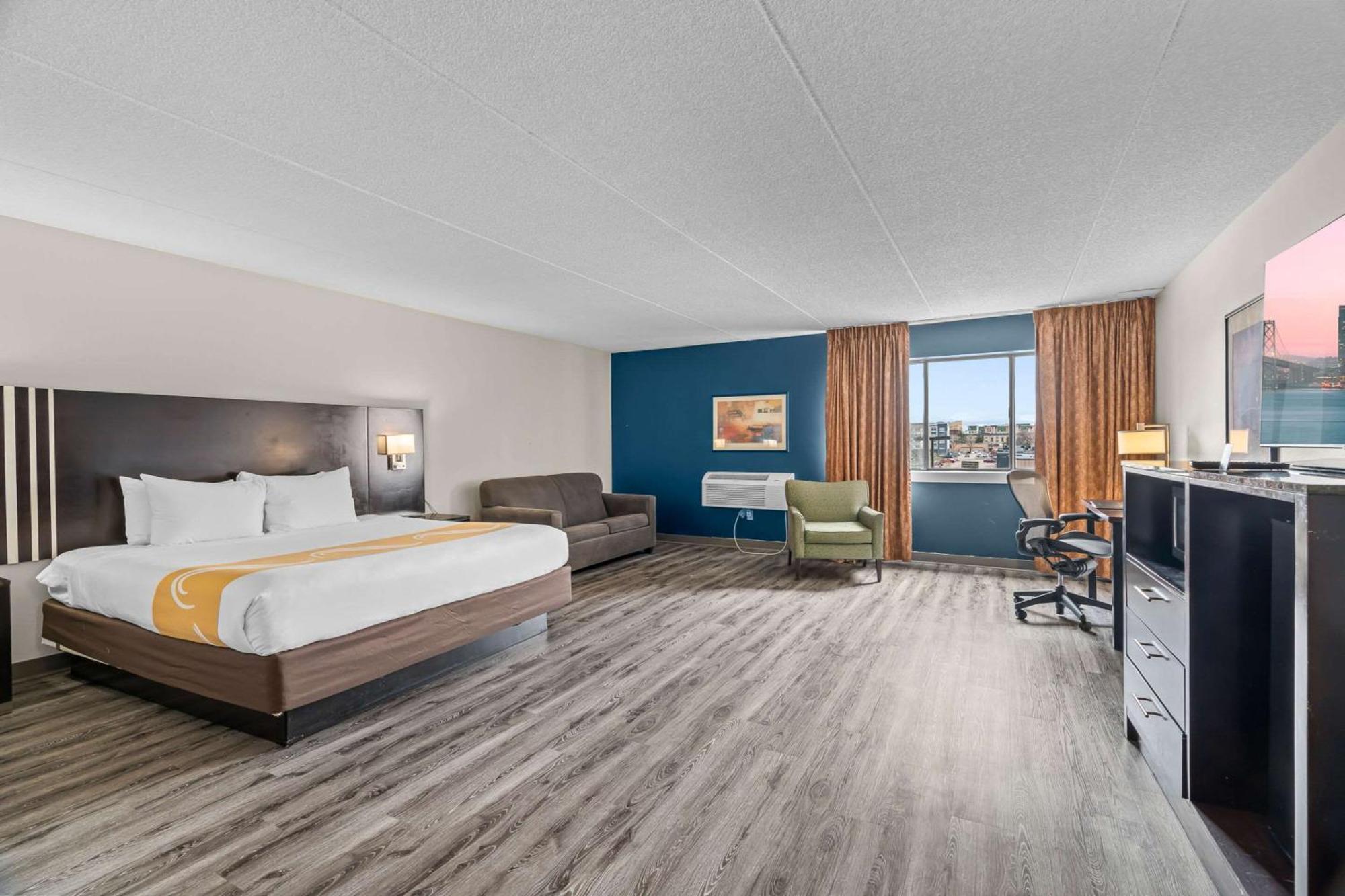 Quality Inn & Suites Mall Of America - Msp Airport Bloomington Luaran gambar